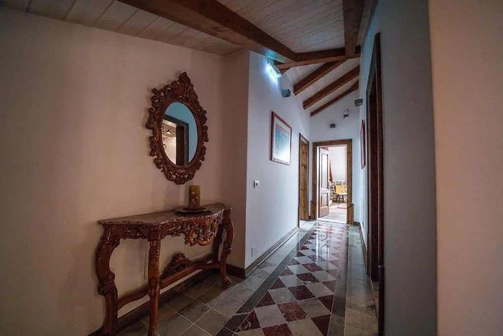 Korca Boutique Hotel Korce