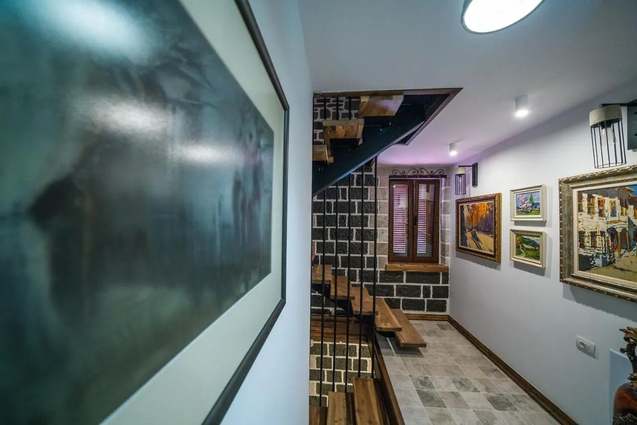 Korca Boutique Hotel אלבניה